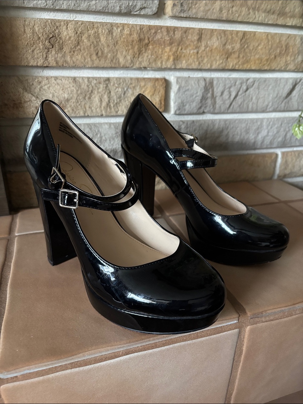 Jessica Simpson JP-Erimma Black Patent Platform Mary Janes - Size 8M - Picture 4 of 12